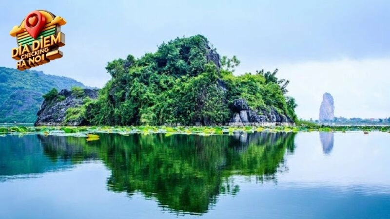 Hồ Quan Sơn Viên ngọc xanh Hà Nội