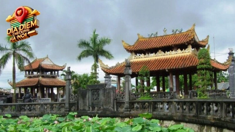 Những Địa Điểm Nổi Bật Xung Quanh Phủ Tây Hồ