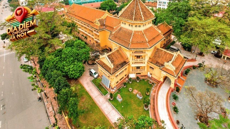 Những Điểm Chụp Ảnh Tuyệt Vời Trong Khuôn Viên Bảo Tàng