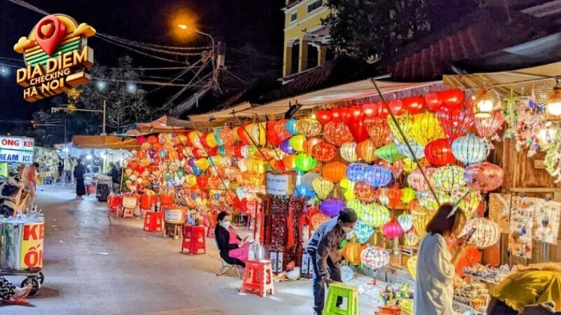 Những sản phẩm độc đáo tại Chợ đêm Phố Cổ