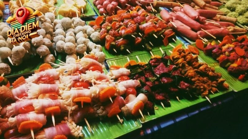 Thổi Hồn Vào Những Món Ăn Truyền Thống Tại Phố Hàng Buồm