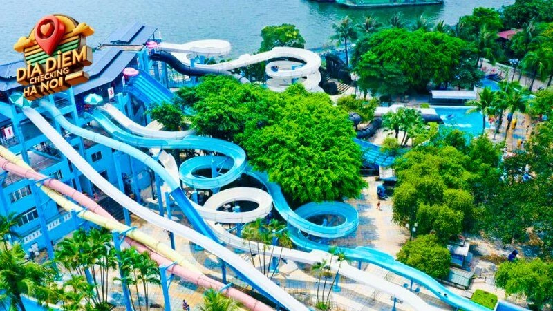 Trải Nghiệm Các Hoạt Động Thú Vị Tại Công viên nước Hồ Tây