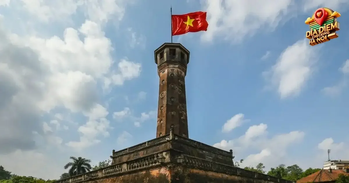 Cột cờ Hà Nội – biểu tượng kiên cường