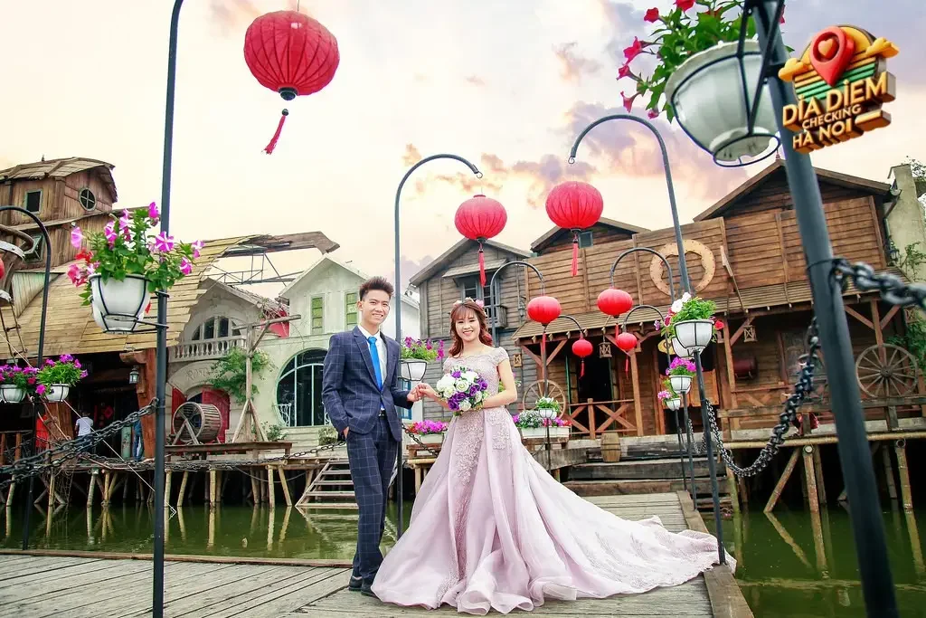 Vì Sao Phim Trường Smiley Ville Là Lựa Chọn Tuyệt Vời Cho Ảnh Cưới?