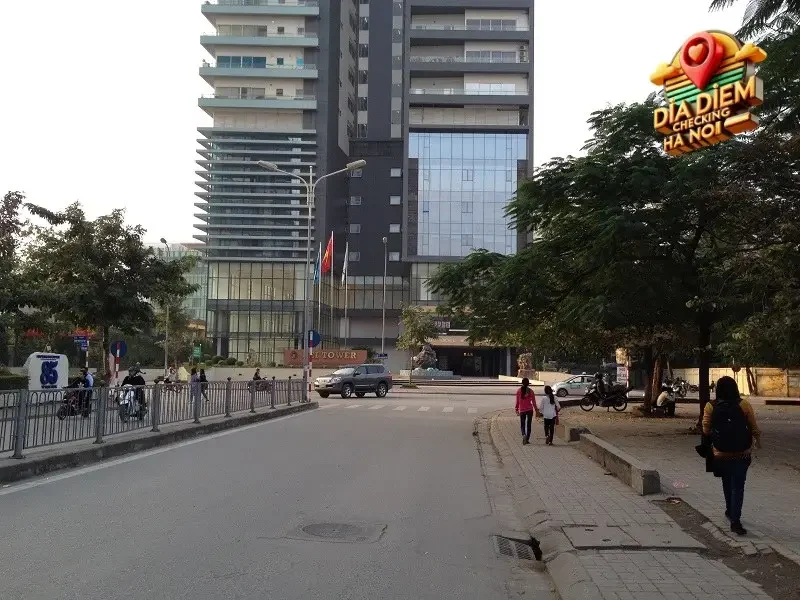 Tổng Quan Về Tòa Nhà Hei Tower và Sân Trực Thăng