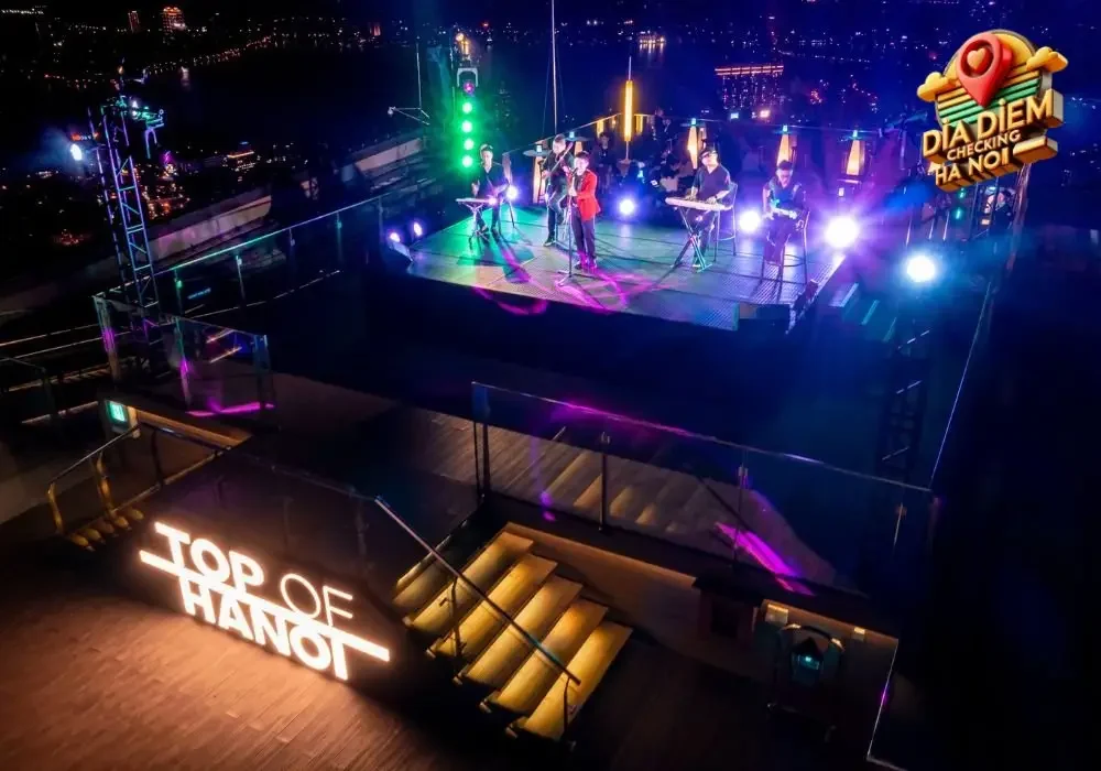 Top 5 Rooftop Bar Tuyệt Đỉnh để Chiêm Ngưỡng Cầu Nhật Tân